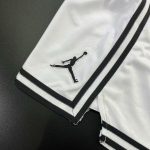 030 Shorts - Image 5