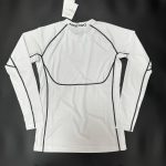 226Tight and long sleeves - Image 2